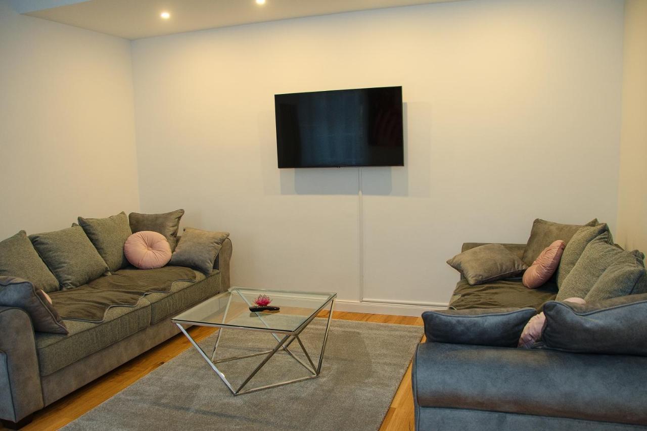 Pink Lotus Apartment فيينا المظهر الخارجي الصورة